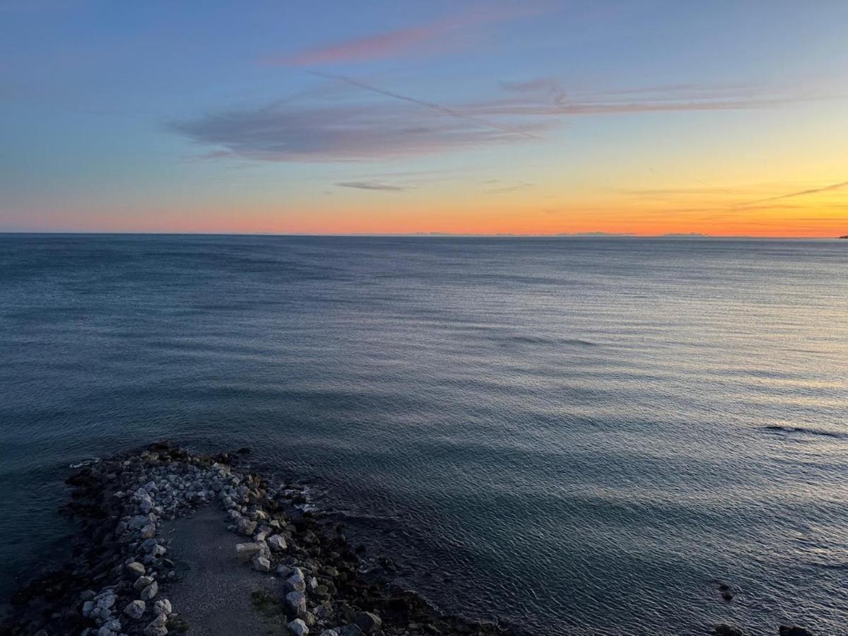 Primera Linea De Playa Benalmadena La Perla Playa Paraiso Экстерьер фото